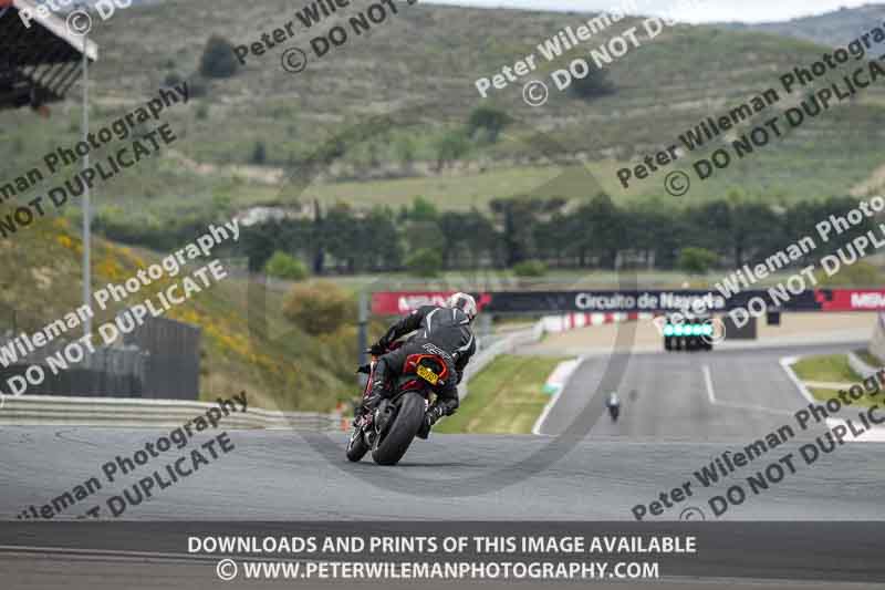 cadwell no limits trackday;cadwell park;cadwell park photographs;cadwell trackday photographs;enduro digital images;event digital images;eventdigitalimages;navarra;no limits trackdays;peter wileman photography;racing digital images;trackday digital images;trackday photos